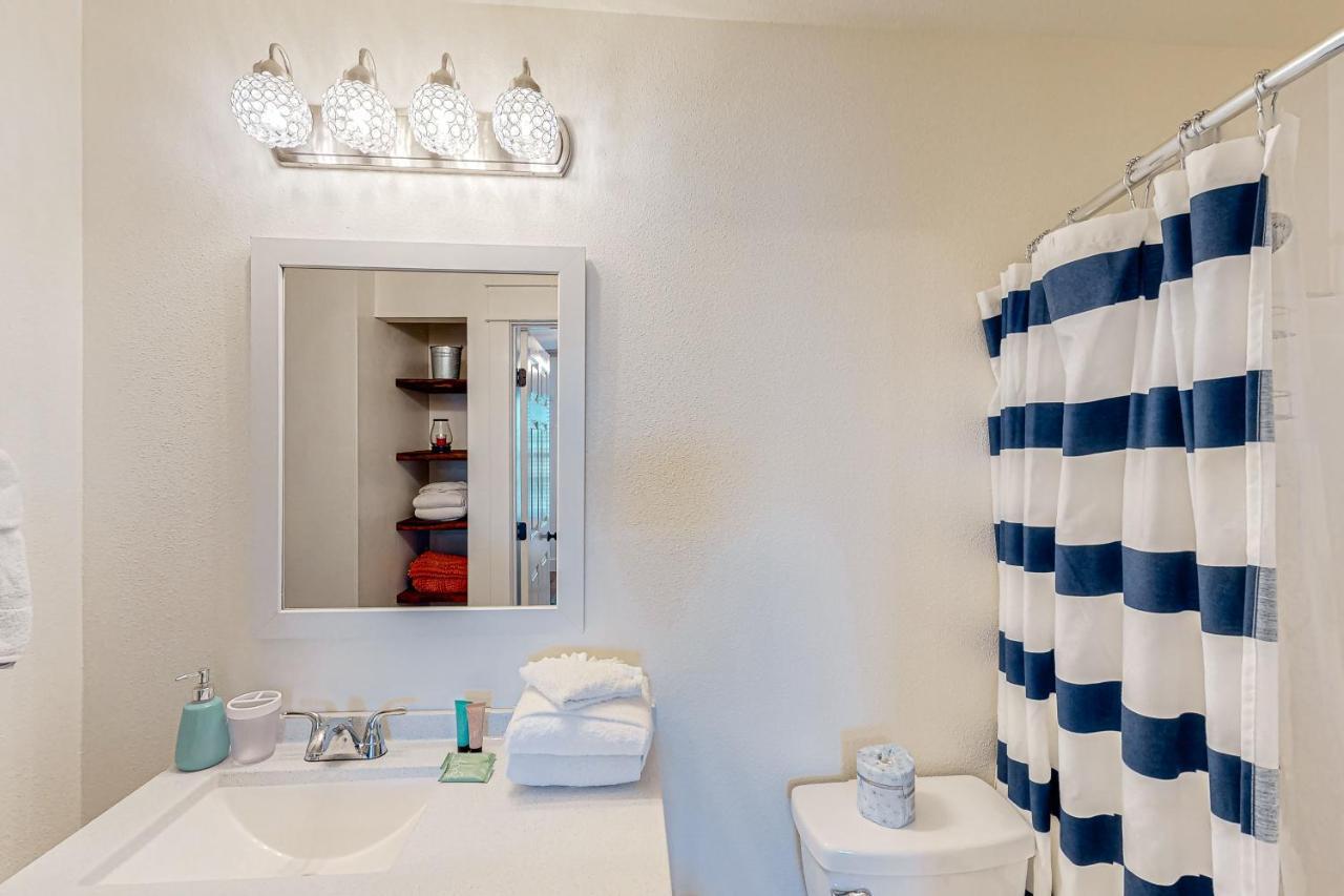 Grand Caribbean East & West, E212 Apartment
